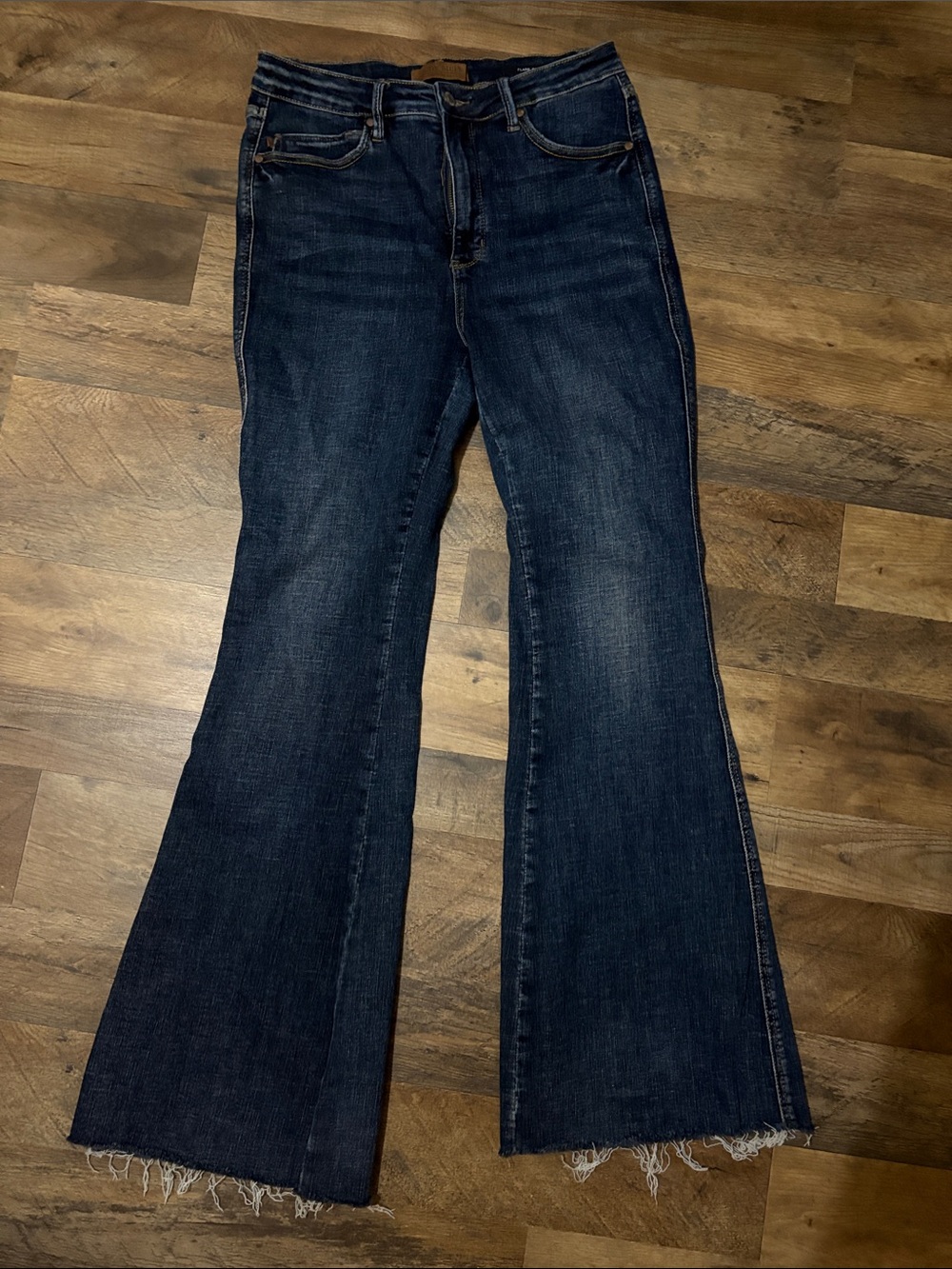 Judy Blue Dark Wash Flare Jeans Size 13/31